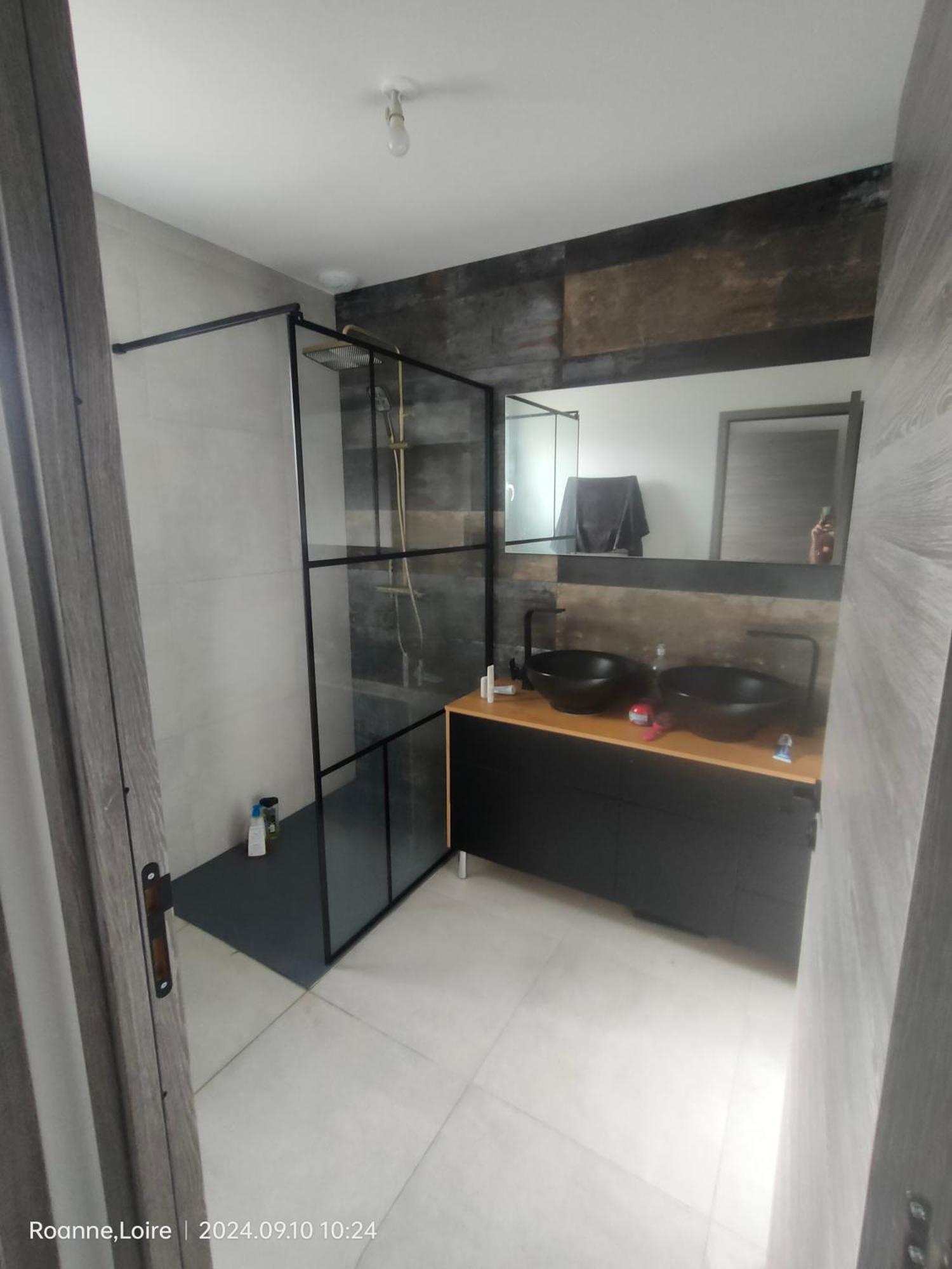 Chambre Dans Maison Plain-Pied Moderne Roanne Dış mekan fotoğraf